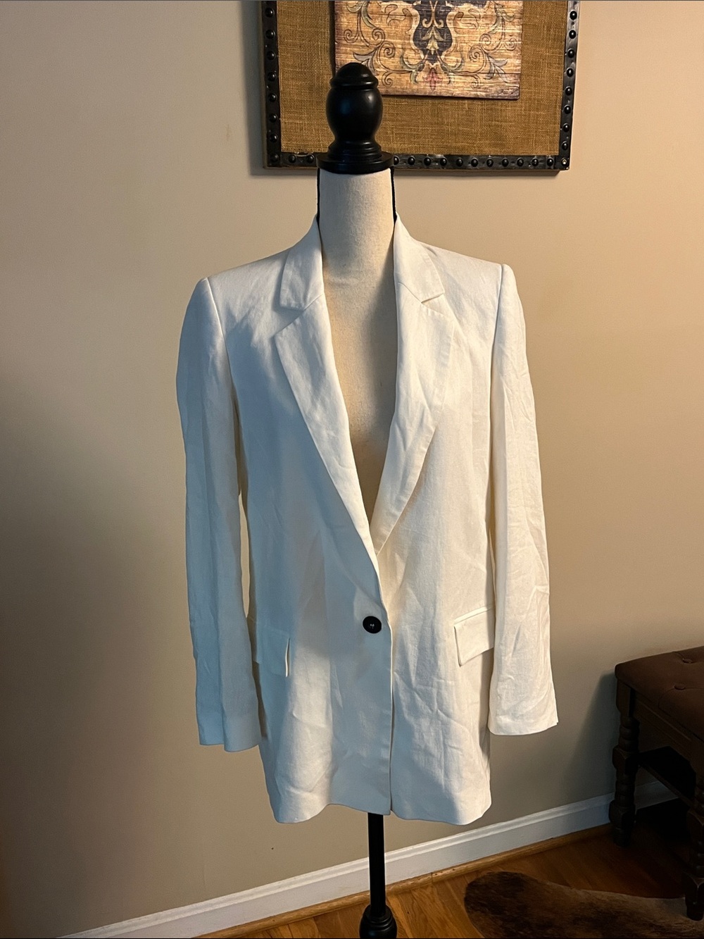 Zara Cream Single-Button Blazer, fits size medium, 8 USA woman